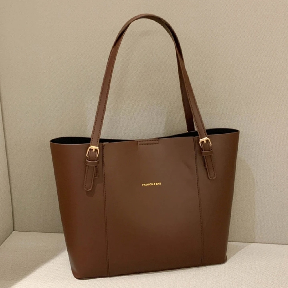 Large Handbag for Women, Simple and Fashionable Shoulder Bag Brown